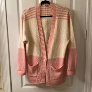 Cardigan sweater pink and creame